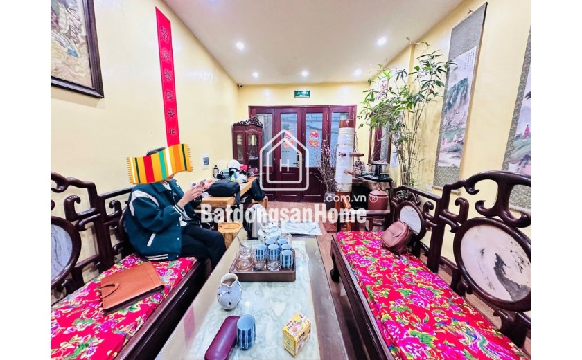 Bán nhà riêng tại Phố Trung Liệt, 14,5 tỷ, 49m2, 4PN, 5WC, giá tốt